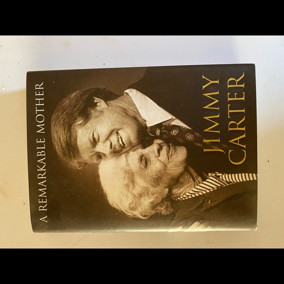 Books - Picture 5 of 5